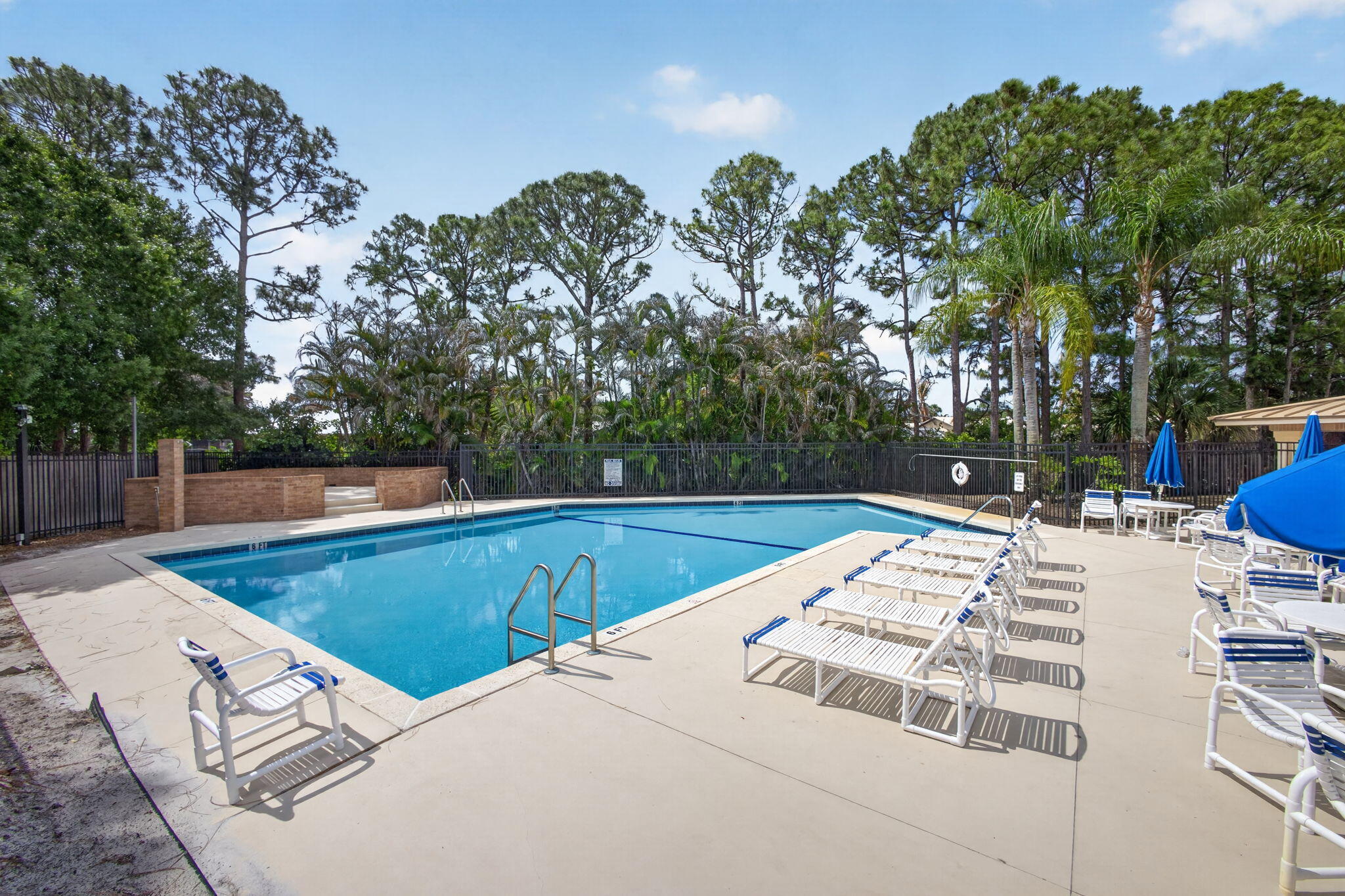 OAK RIDGE - Residential