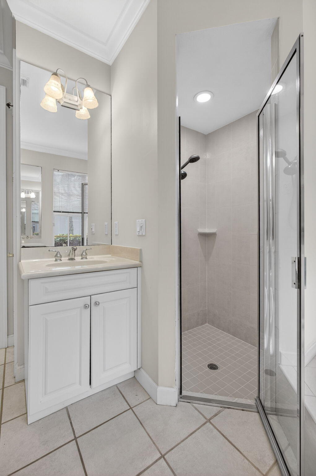 OAK RIDGE - Residential