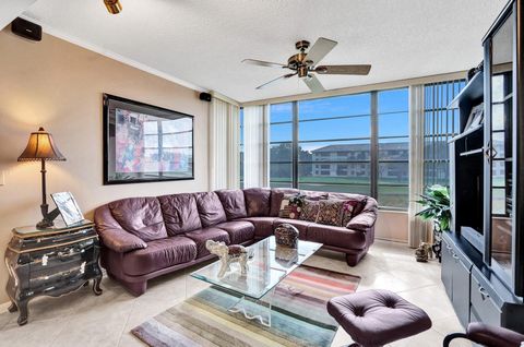 Condominium in Davie FL 1518 Whitehall Dr Dr 16.jpg