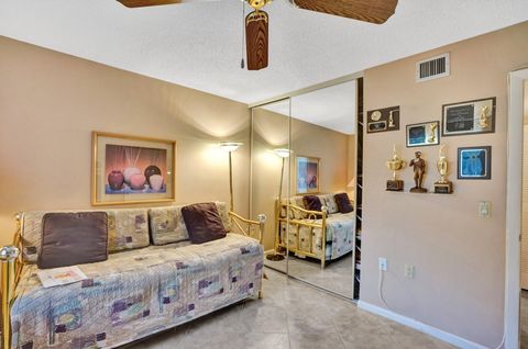 Condominium in Davie FL 1518 Whitehall Dr Dr 23.jpg