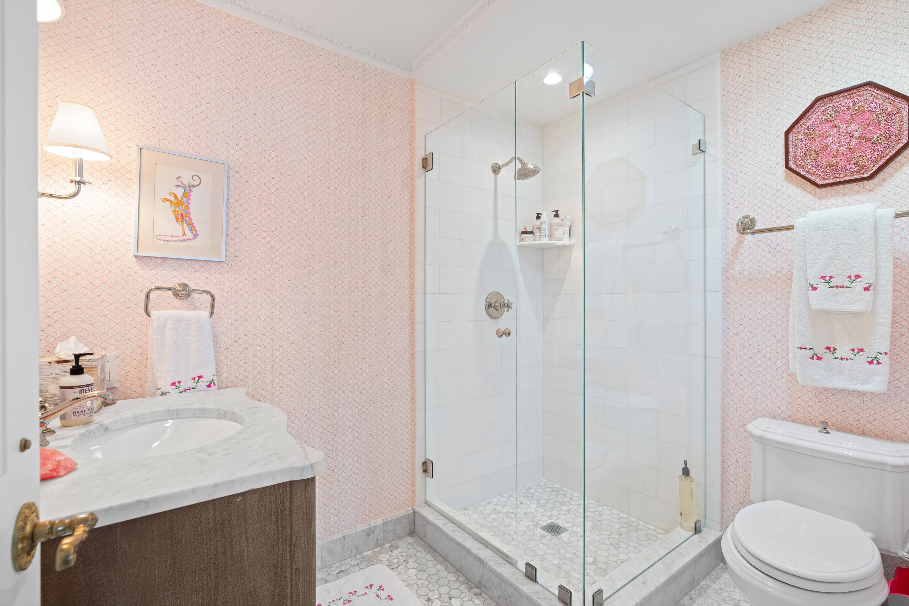 ROYAL PARK - Residential