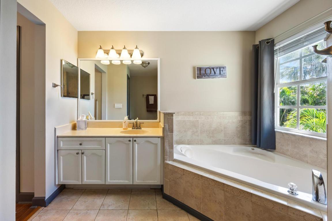 PORT ST LUCIE SECTION 37 - Residential