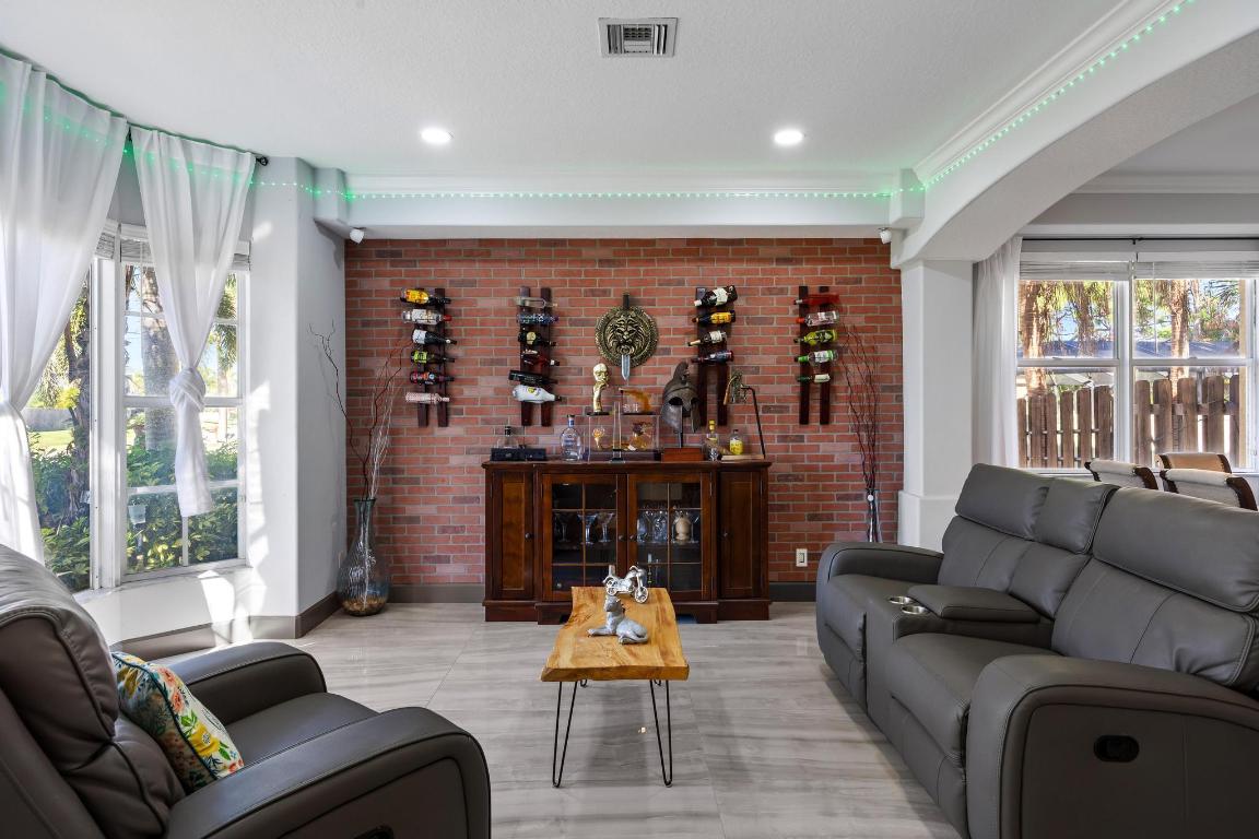 PORT ST LUCIE SECTION 37 - Residential