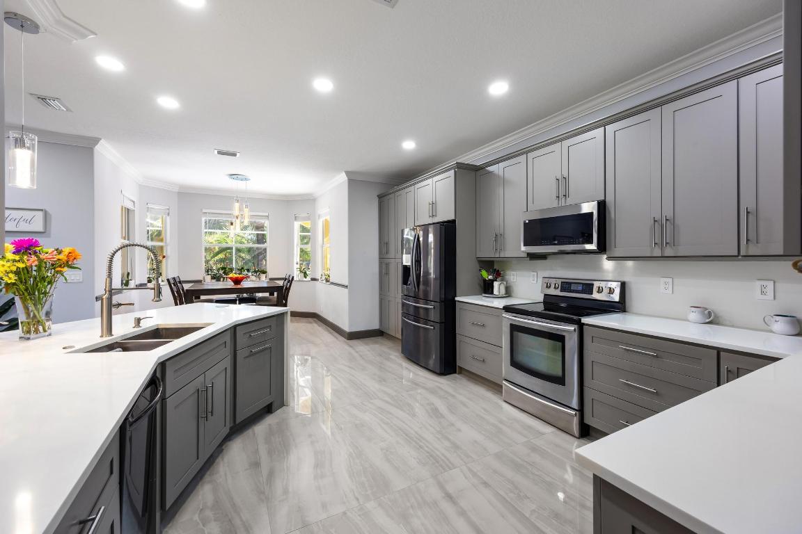 PORT ST LUCIE SECTION 37 - Residential