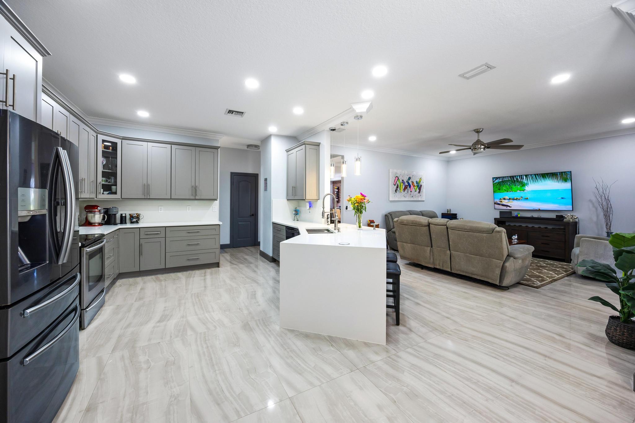 PORT ST LUCIE SECTION 37 - Residential