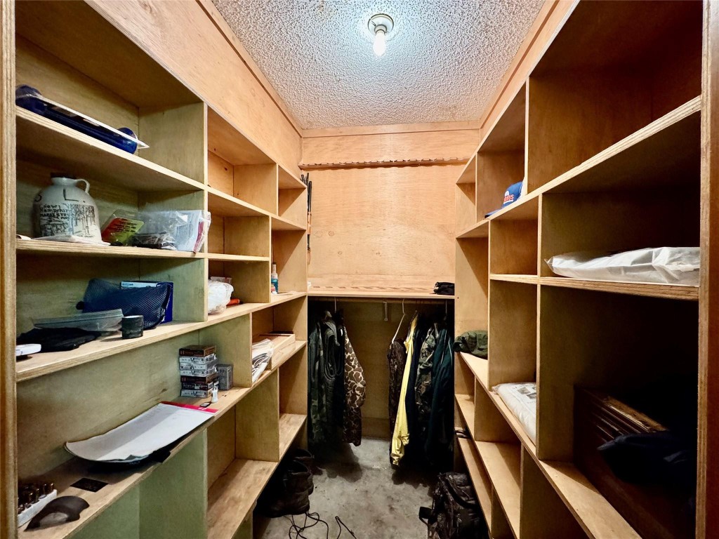 Pine Acres - Residential