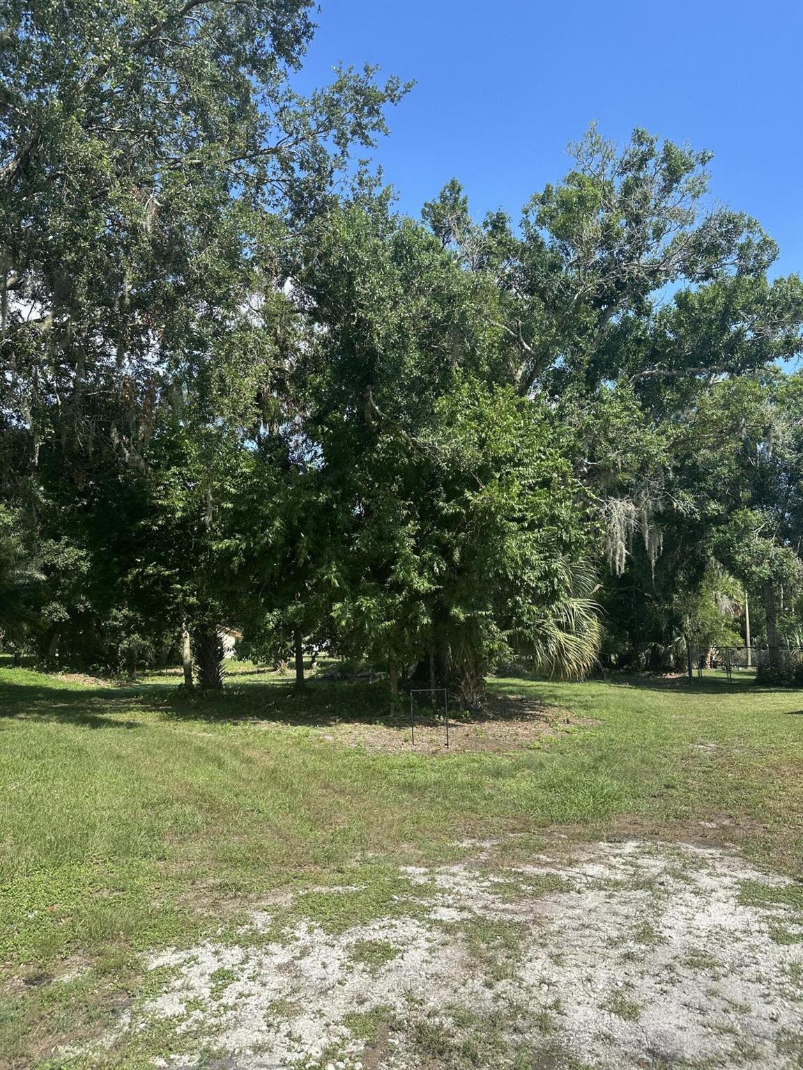 Oak Park Circle - Come build your dream home on this partially cleared 0.654 acre lot located on a quiet cul-de-sac street. Close to town and in a peaceful neighborhood.
