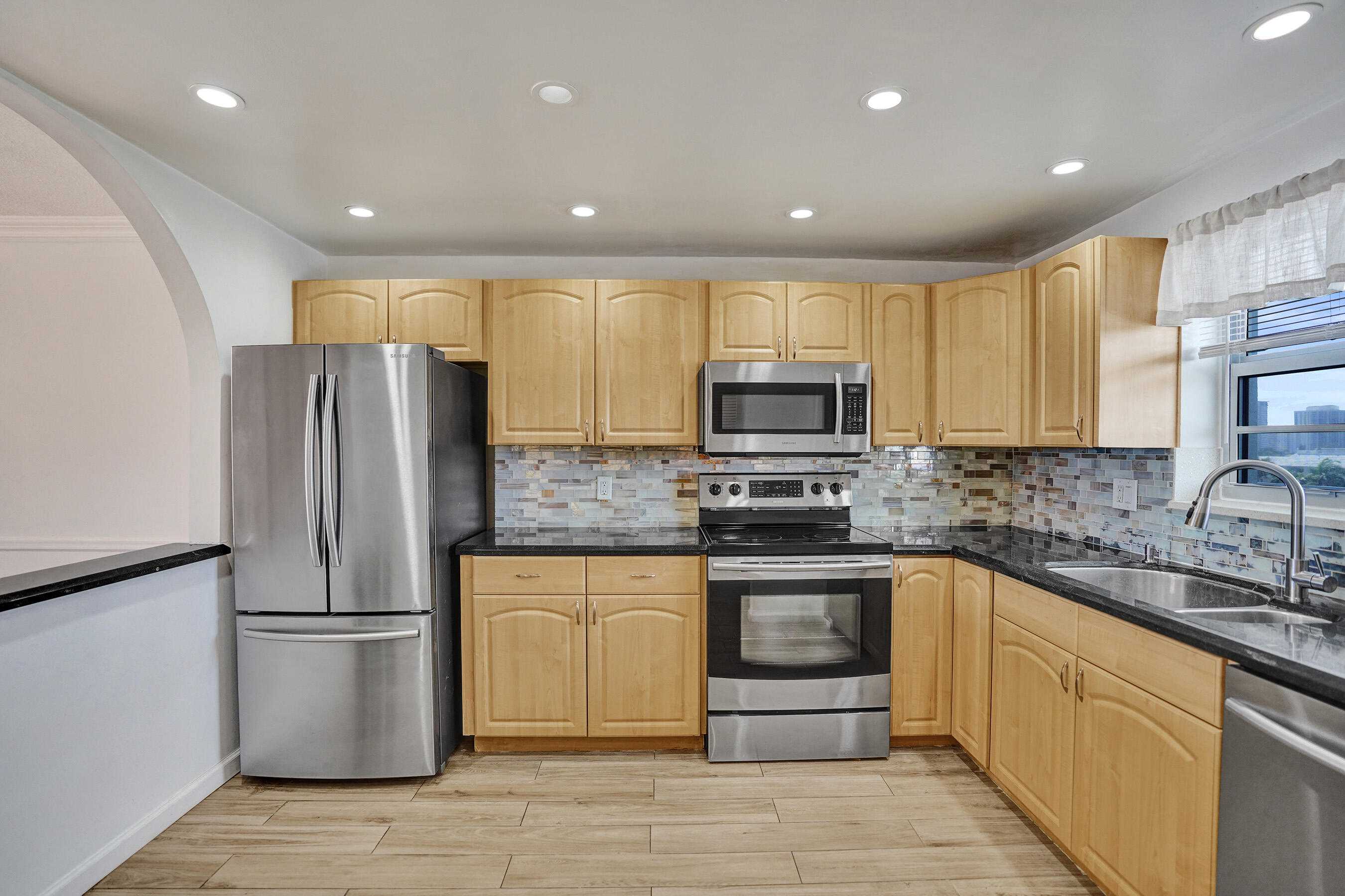 RIDGEVIEW TOWERS CONDO - Residential