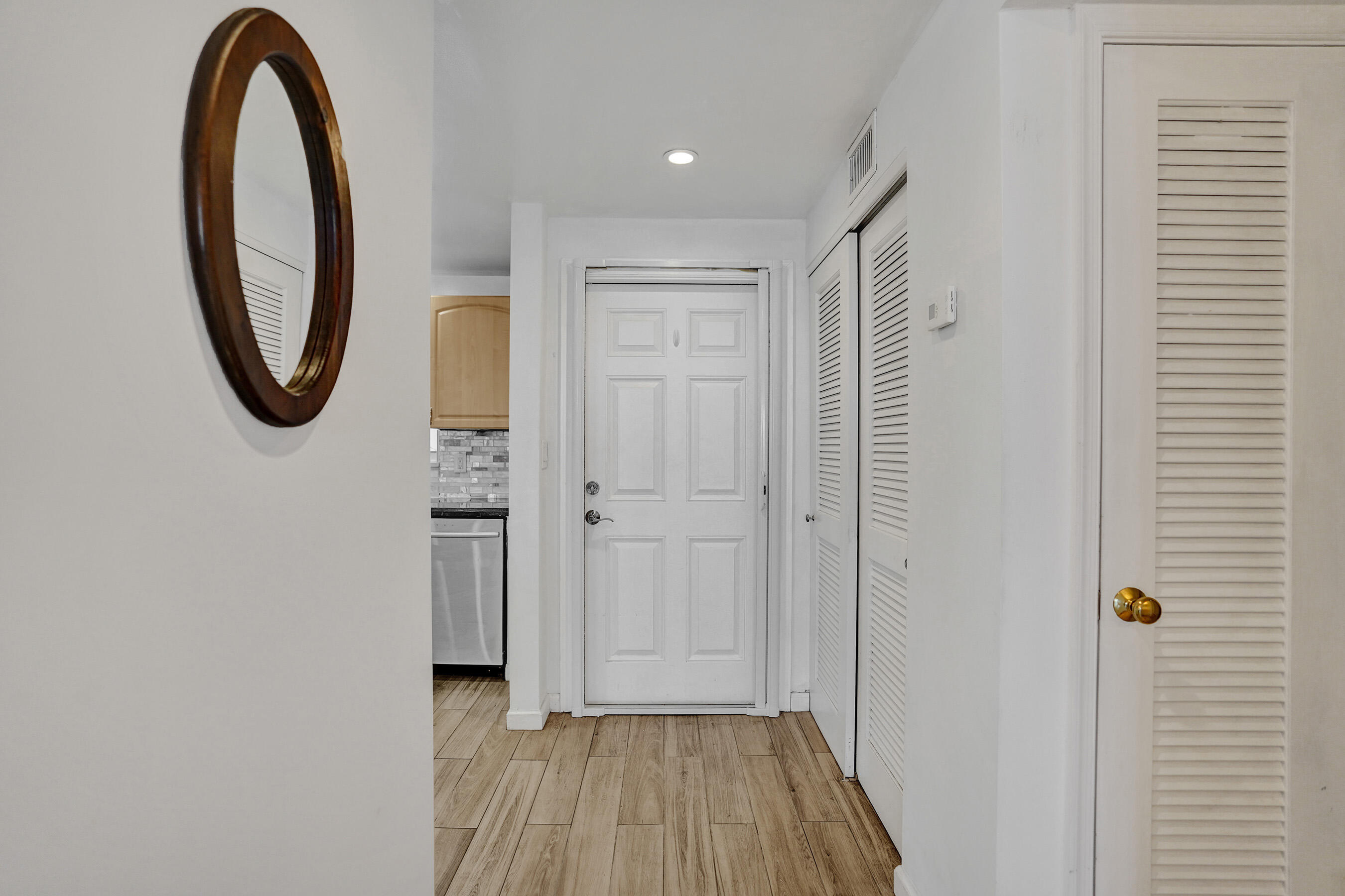 RIDGEVIEW TOWERS CONDO - Residential