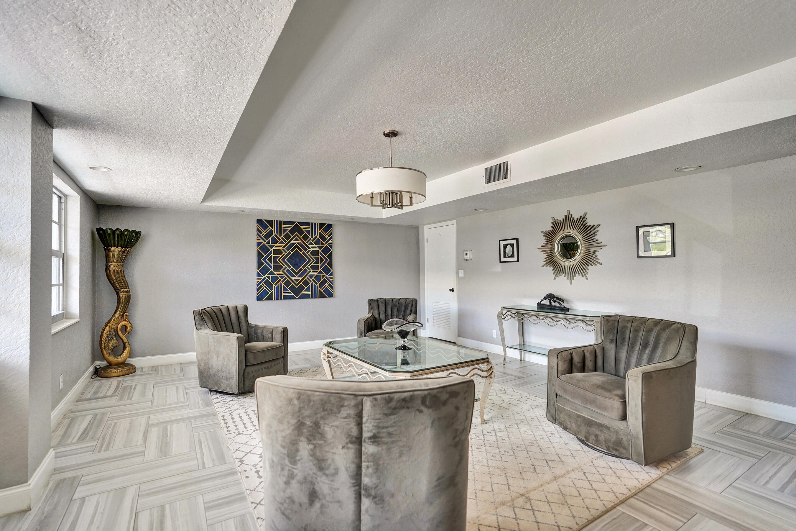 RIDGEVIEW TOWERS CONDO - Residential