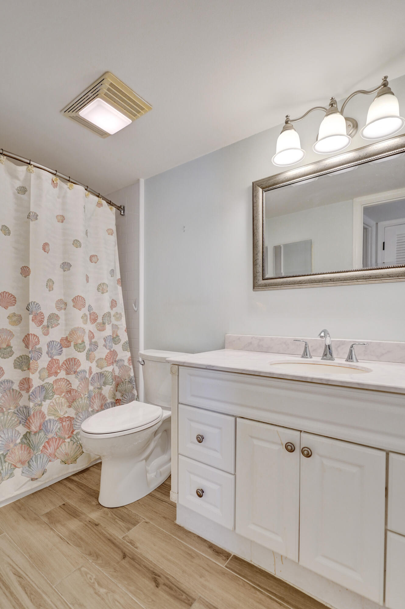 RIDGEVIEW TOWERS CONDO - Residential