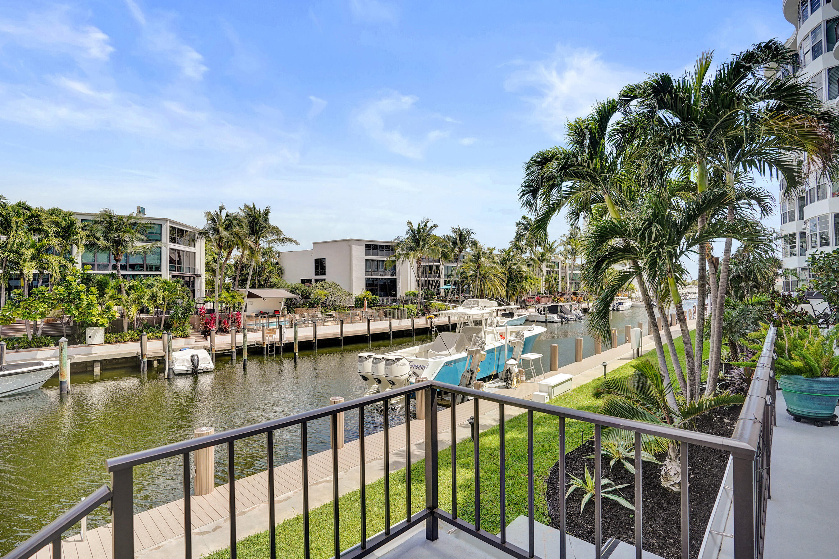 RIDGEVIEW TOWERS CONDO - Residential