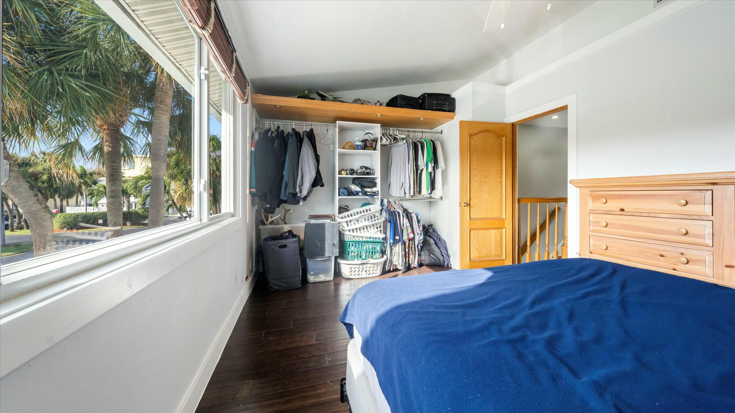 Sun Harbor Townhomes - Residential