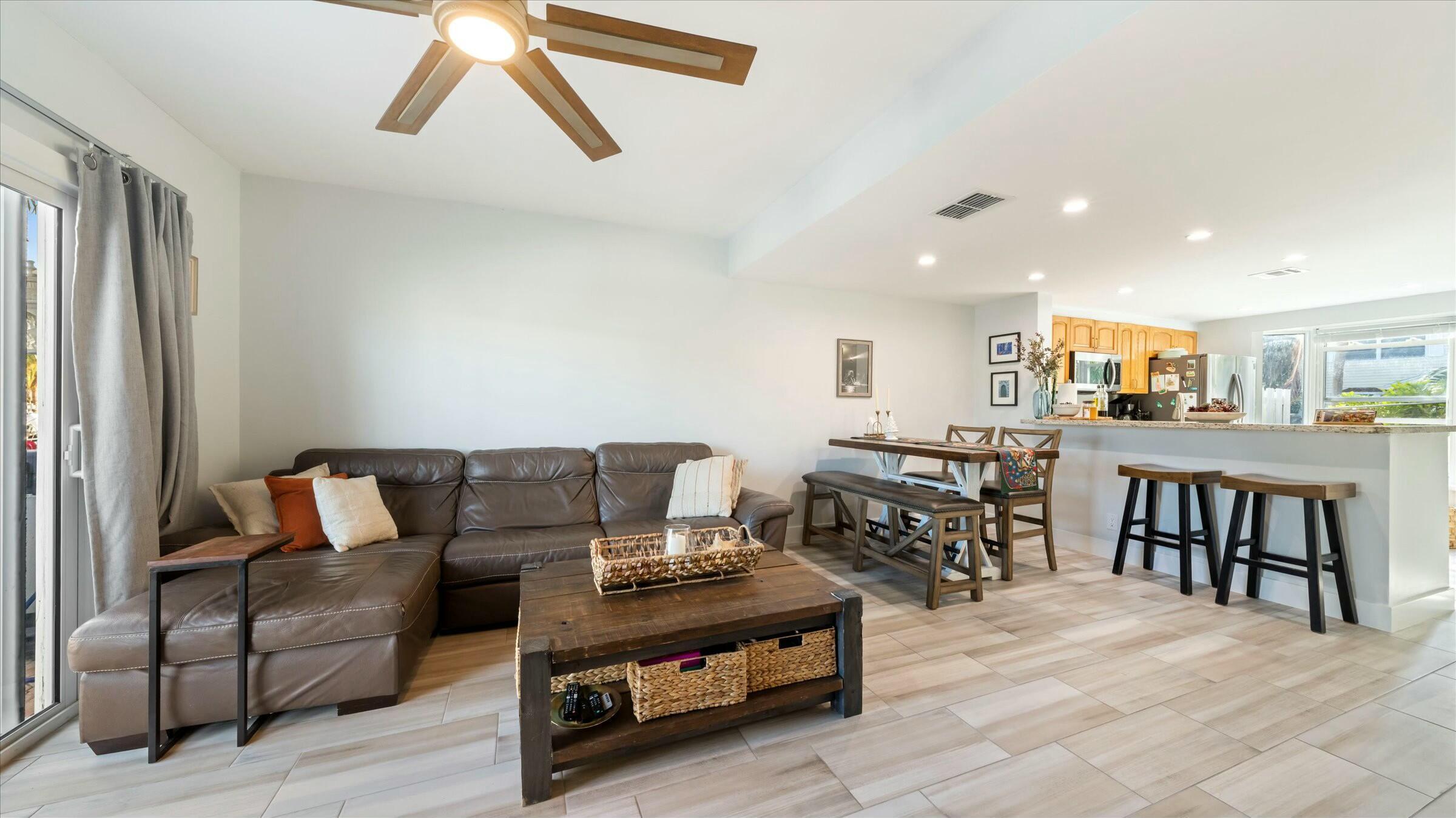 Sun Harbor Townhomes - Residential