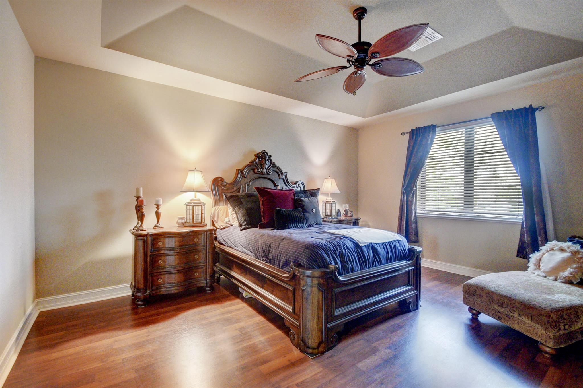 VILLAGIO DEL MAR - Residential Lease