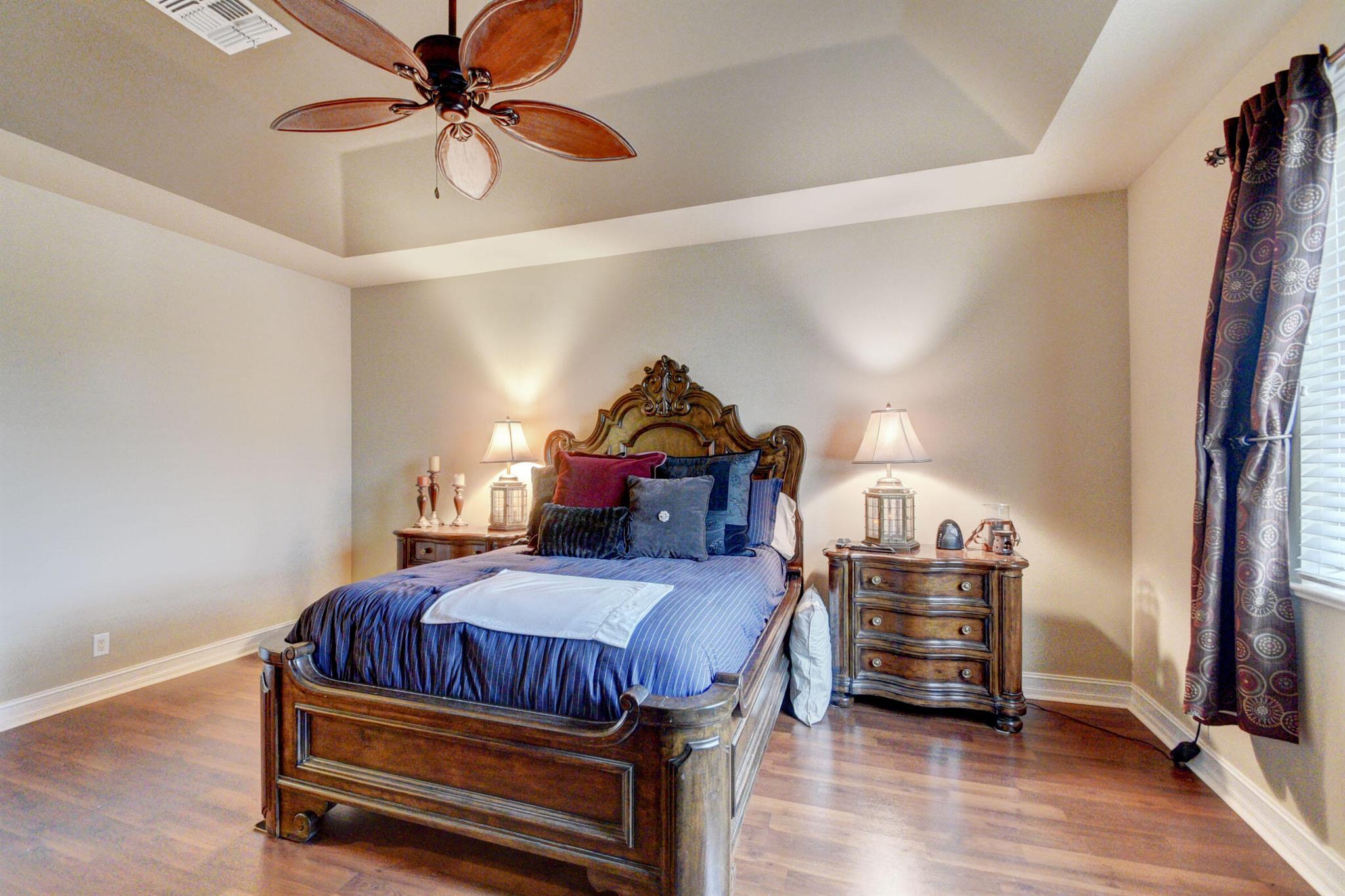 VILLAGIO DEL MAR - Residential Lease