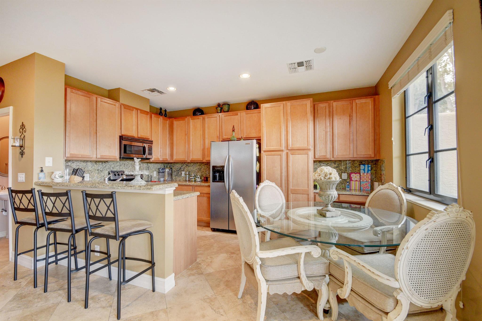 VILLAGIO DEL MAR - Residential Lease