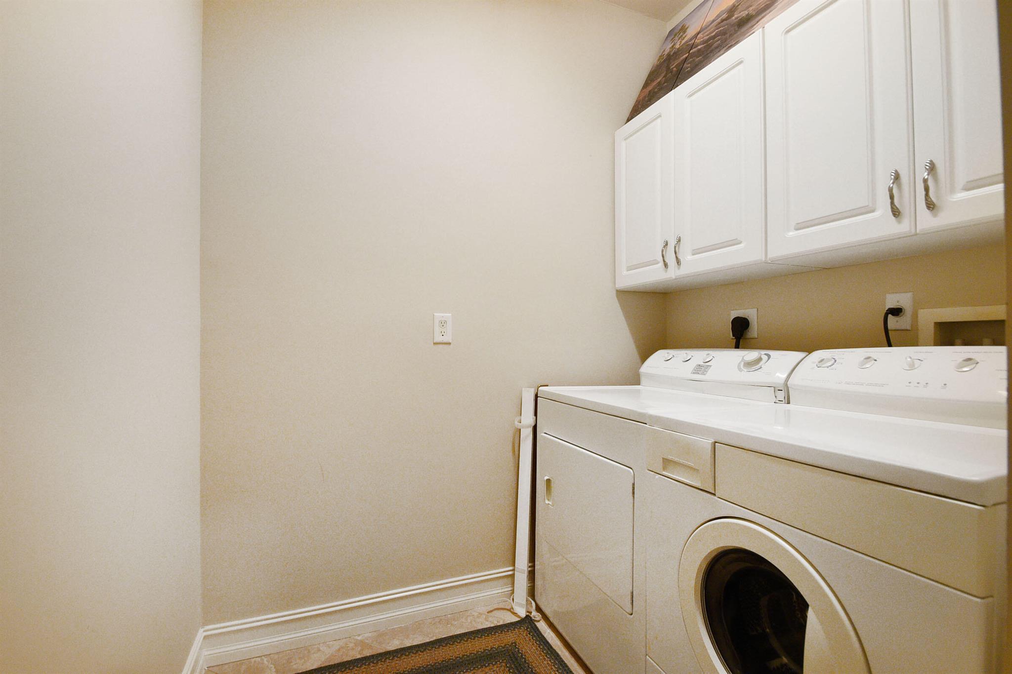 VILLAGIO DEL MAR - Residential Lease