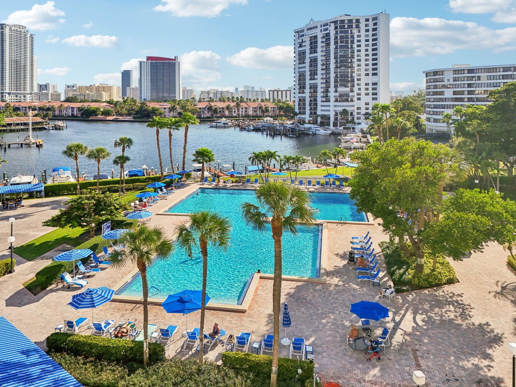 OLYMPUS CONDO - Residential