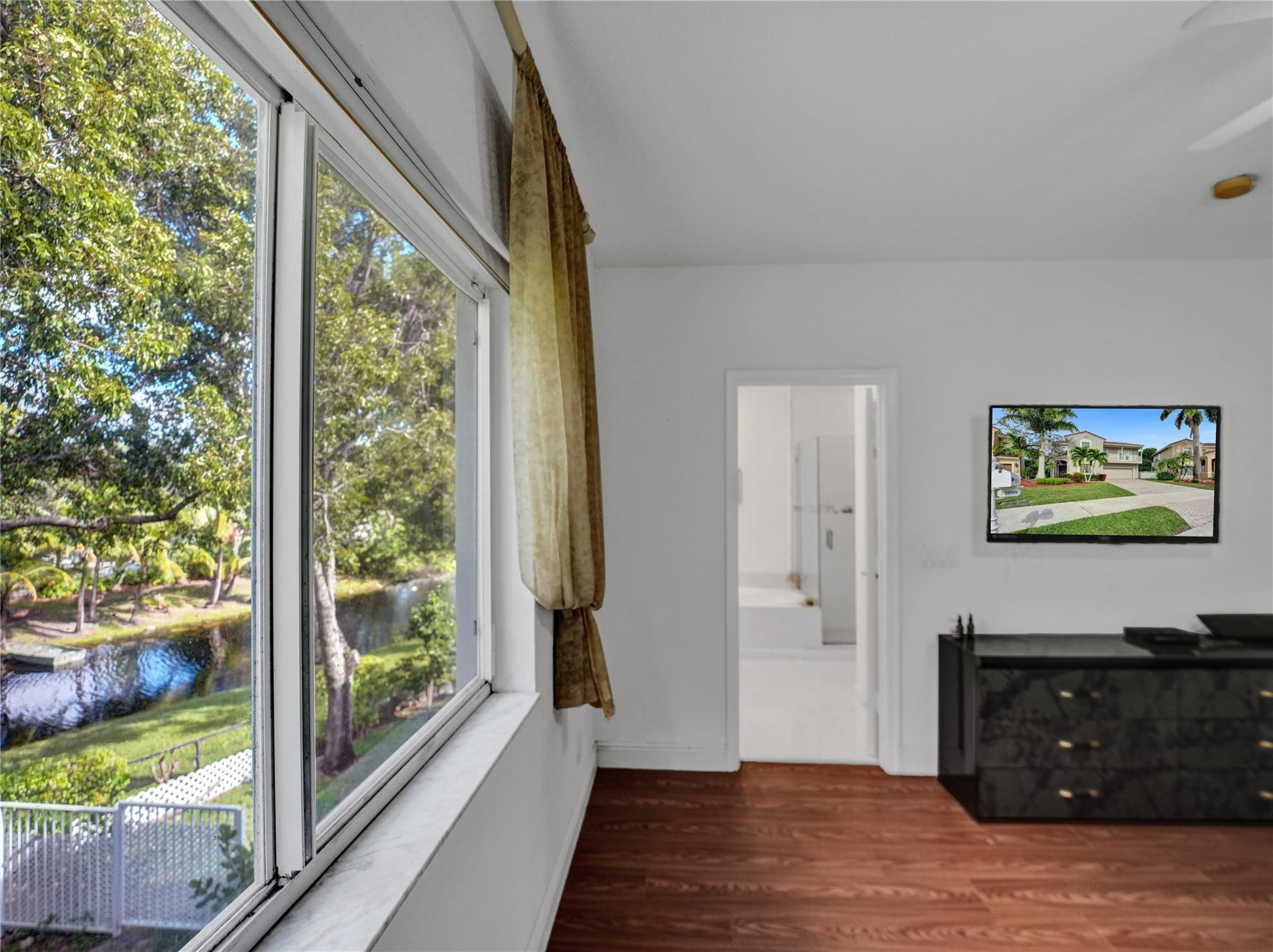 LAKEVIEW WEST 158-44 - Residential