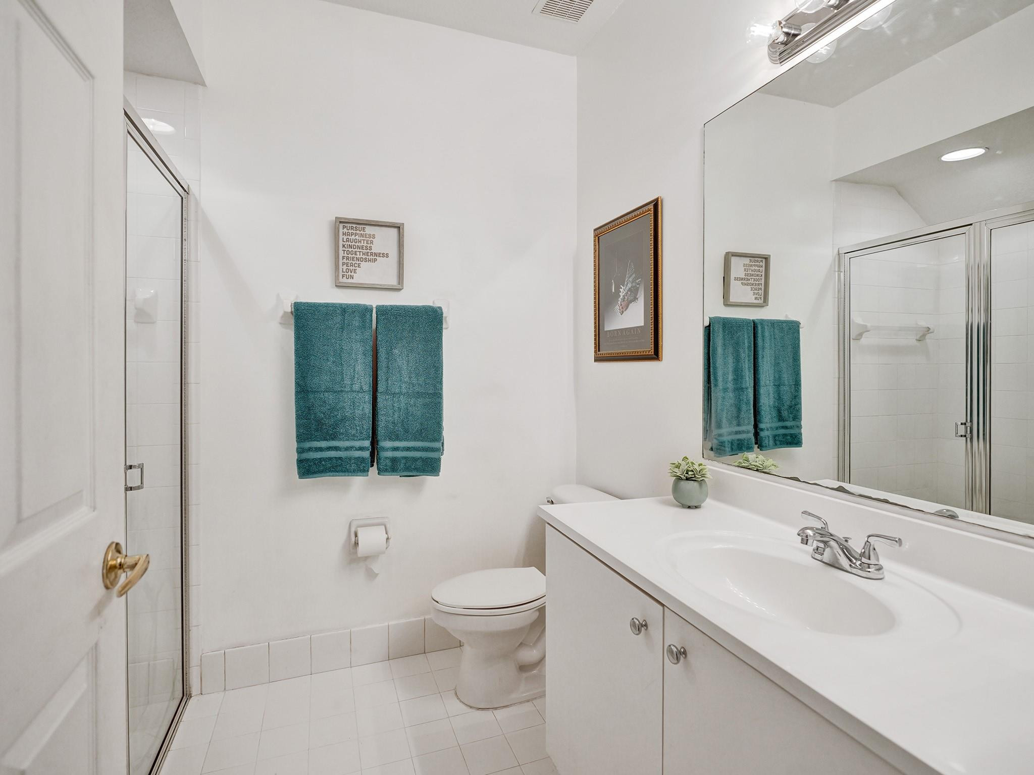 LAKEVIEW WEST 158-44 - Residential