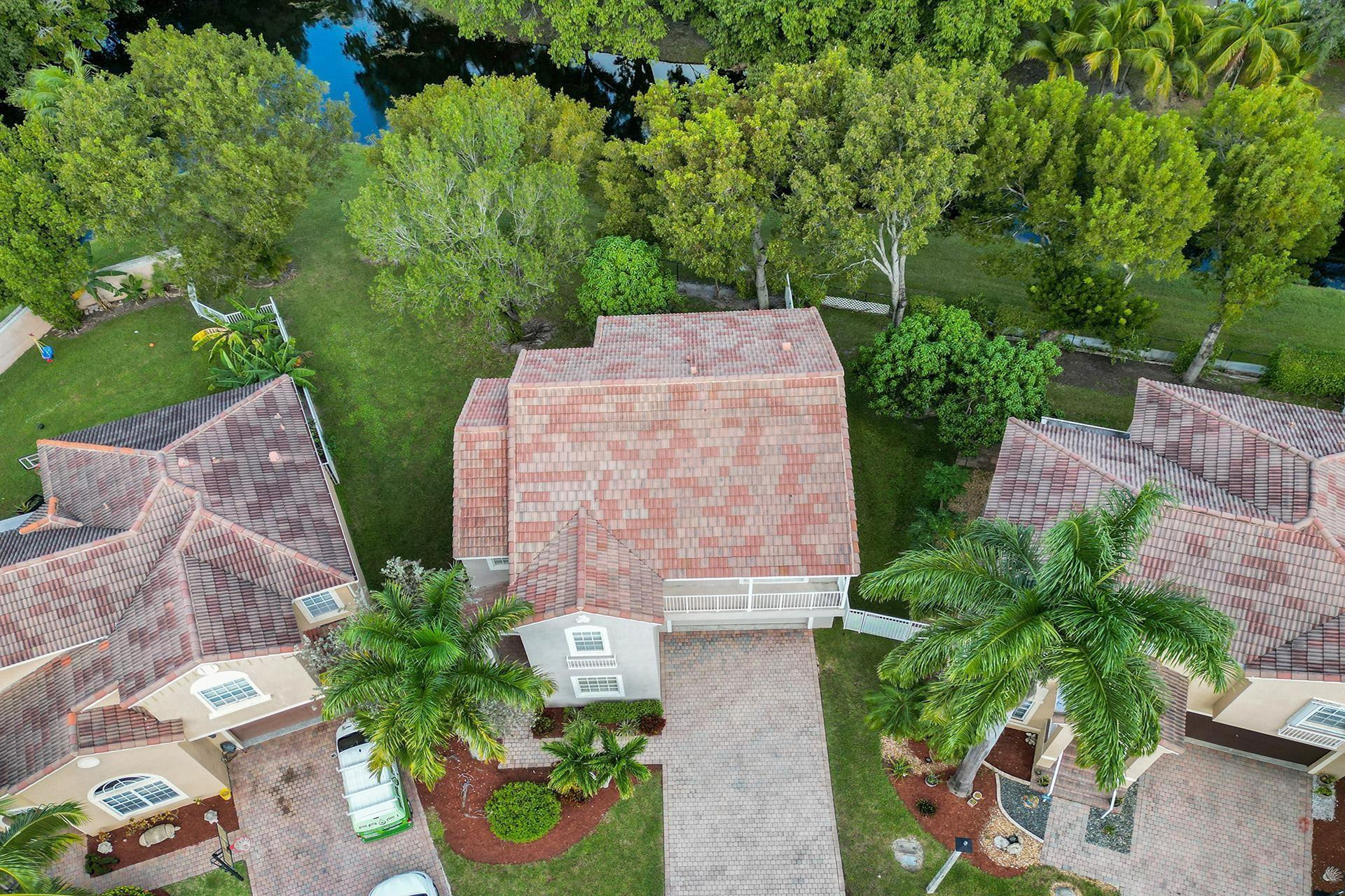 LAKEVIEW WEST 158-44 - Residential