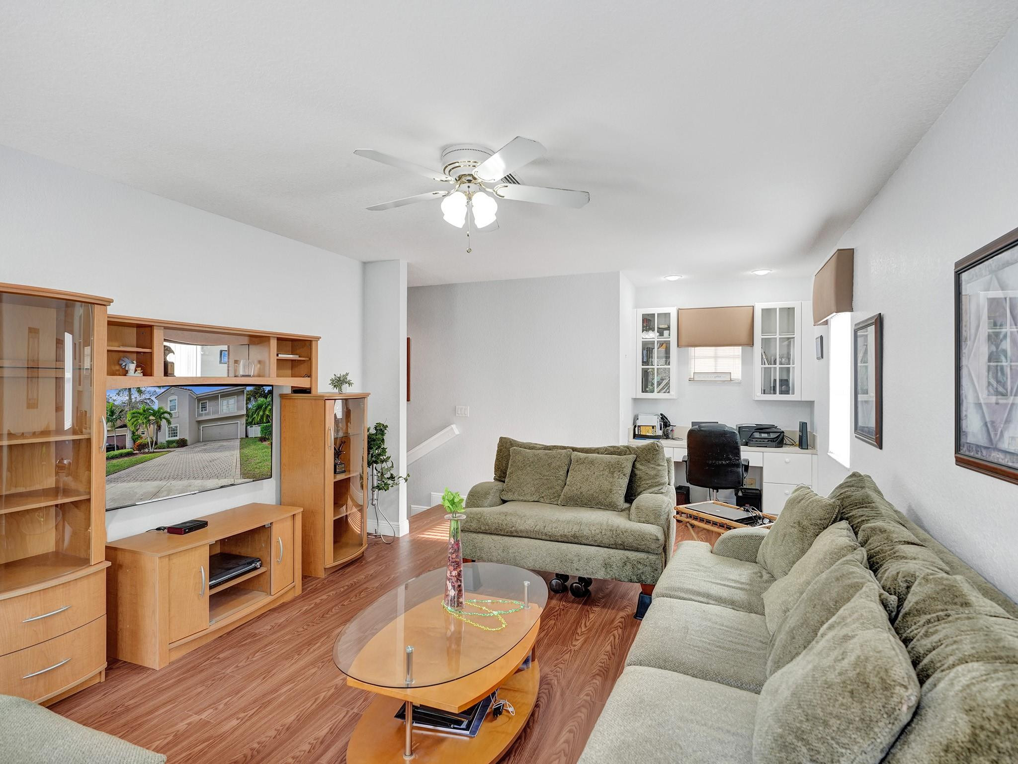 LAKEVIEW WEST 158-44 - Residential