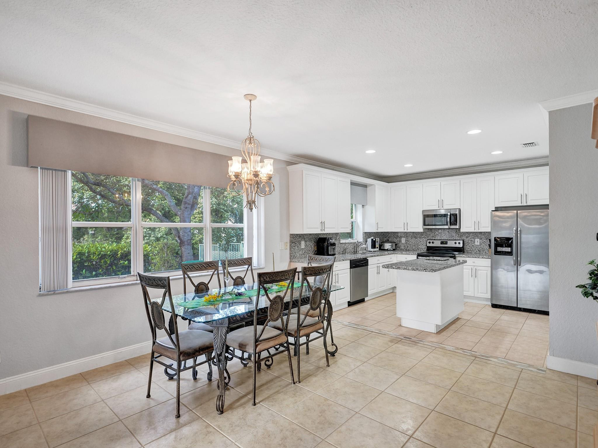 LAKEVIEW WEST 158-44 - Residential
