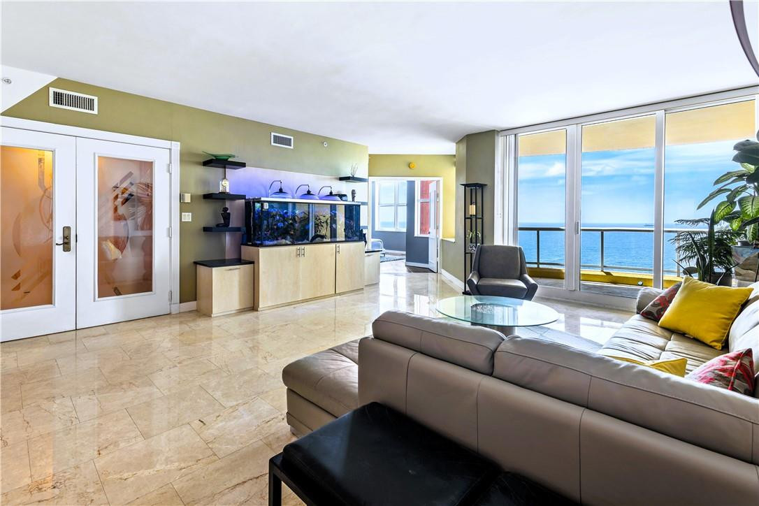 The Palms - Residential