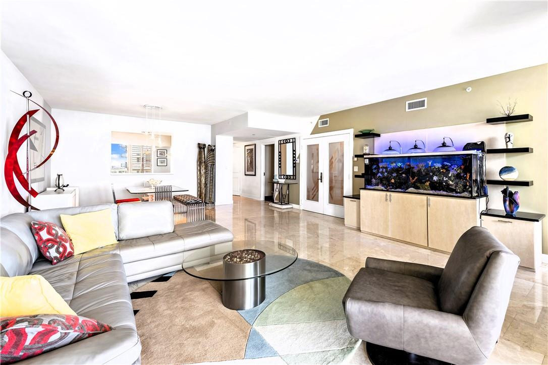 The Palms - Residential