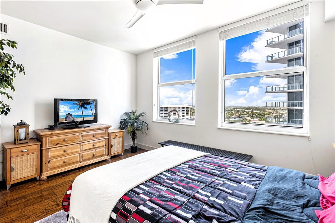 The Palms - Residential