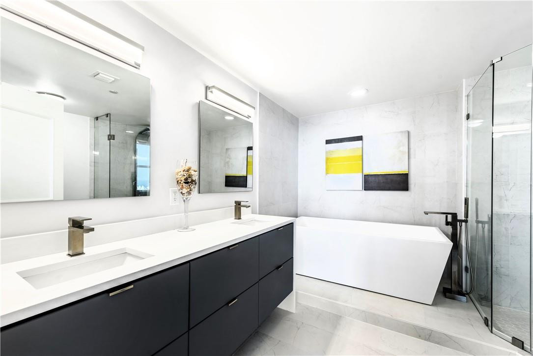 The Palms - Residential