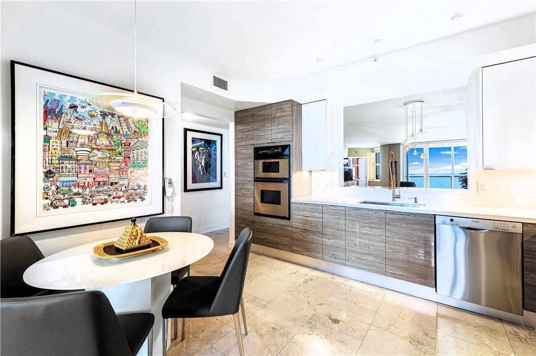 The Palms - Residential