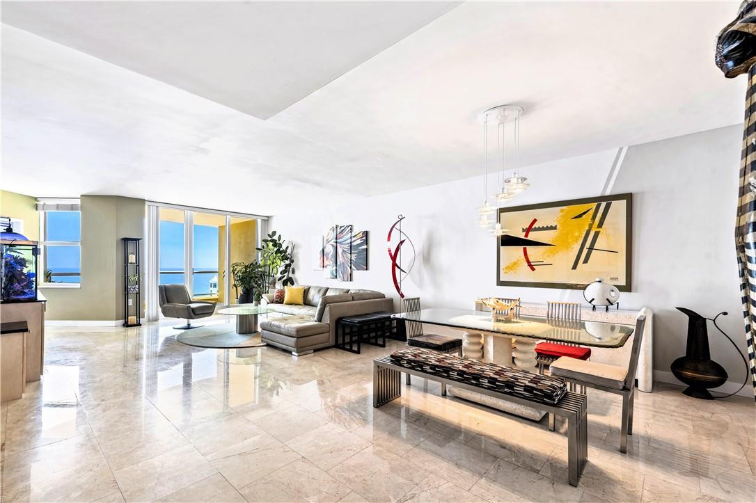 The Palms - Residential