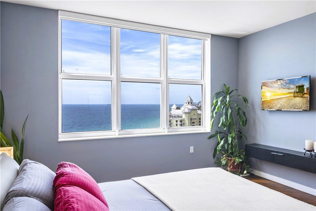 The Palms - Residential