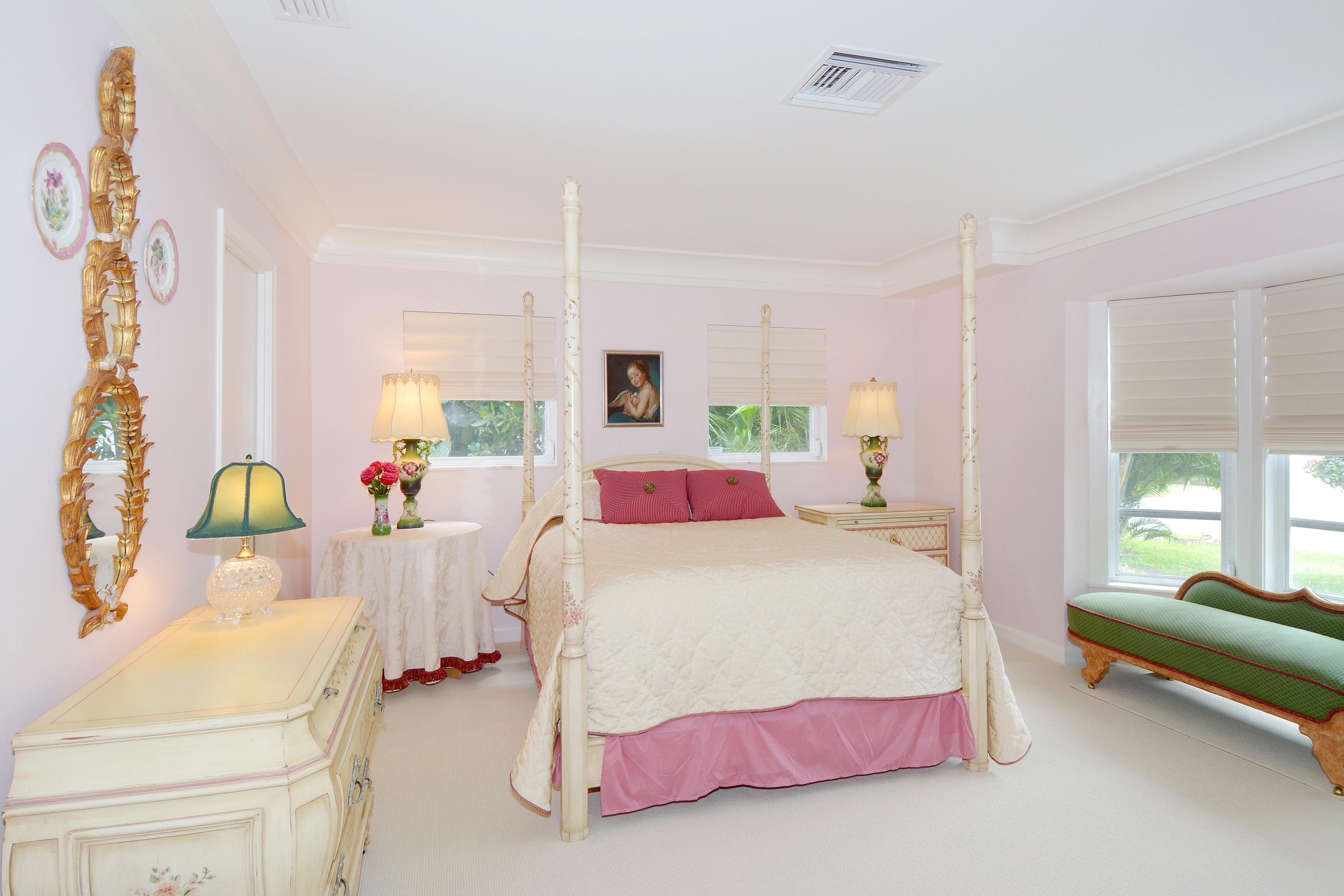 DELRAY ISLE - Residential