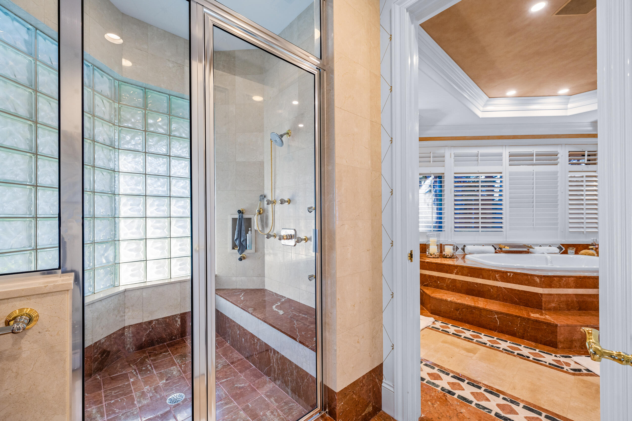 PLANTATION AT SEWALLS POINT THE - Residential