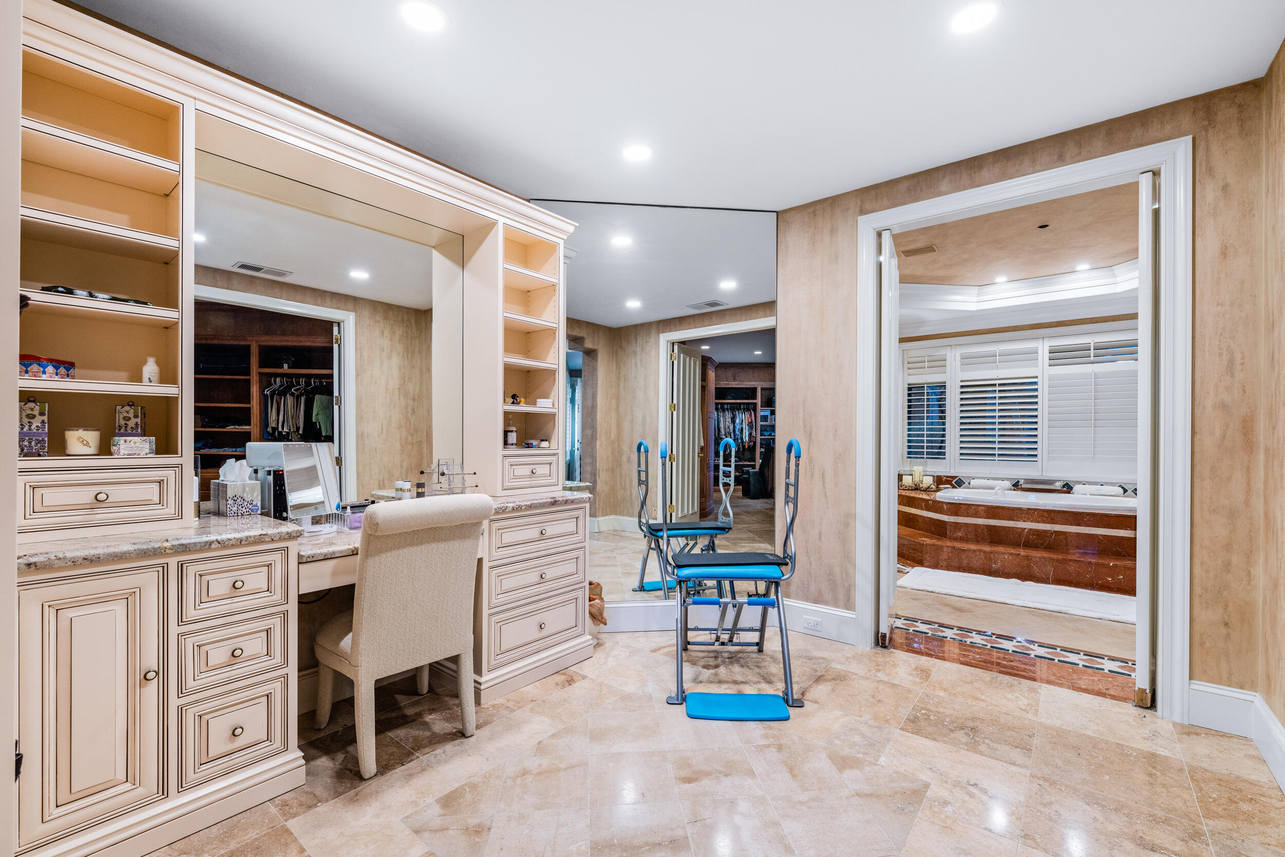 PLANTATION AT SEWALLS POINT THE - Residential