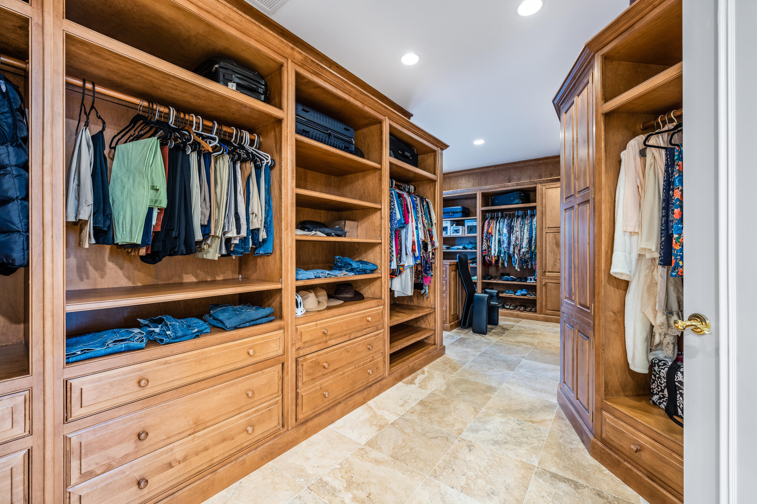 PLANTATION AT SEWALLS POINT THE - Residential