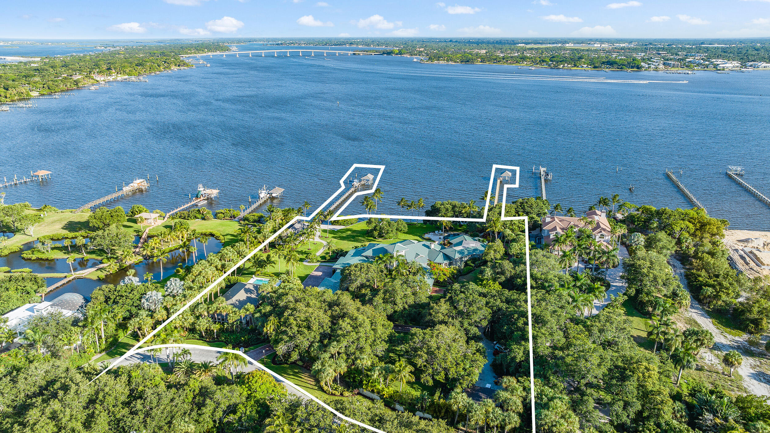 PLANTATION AT SEWALLS POINT THE - Residential