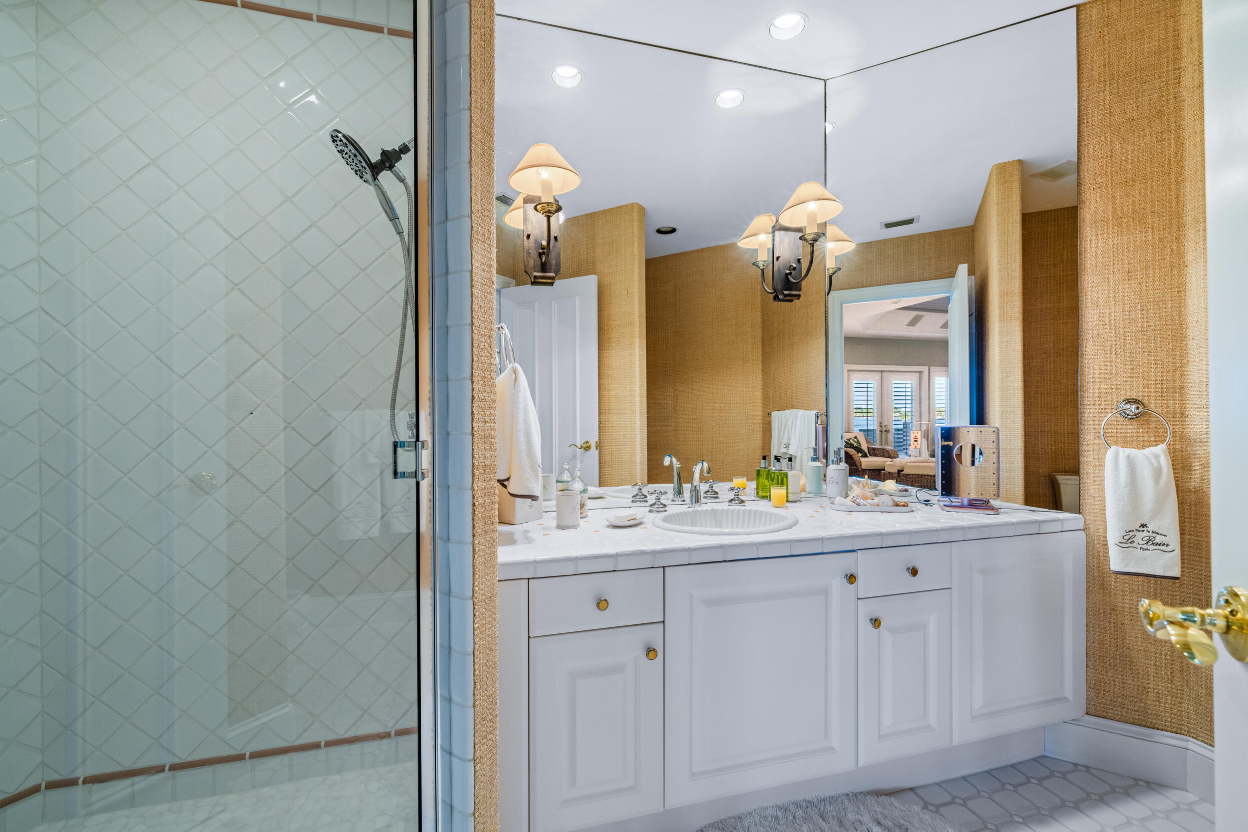 PLANTATION AT SEWALLS POINT THE - Residential