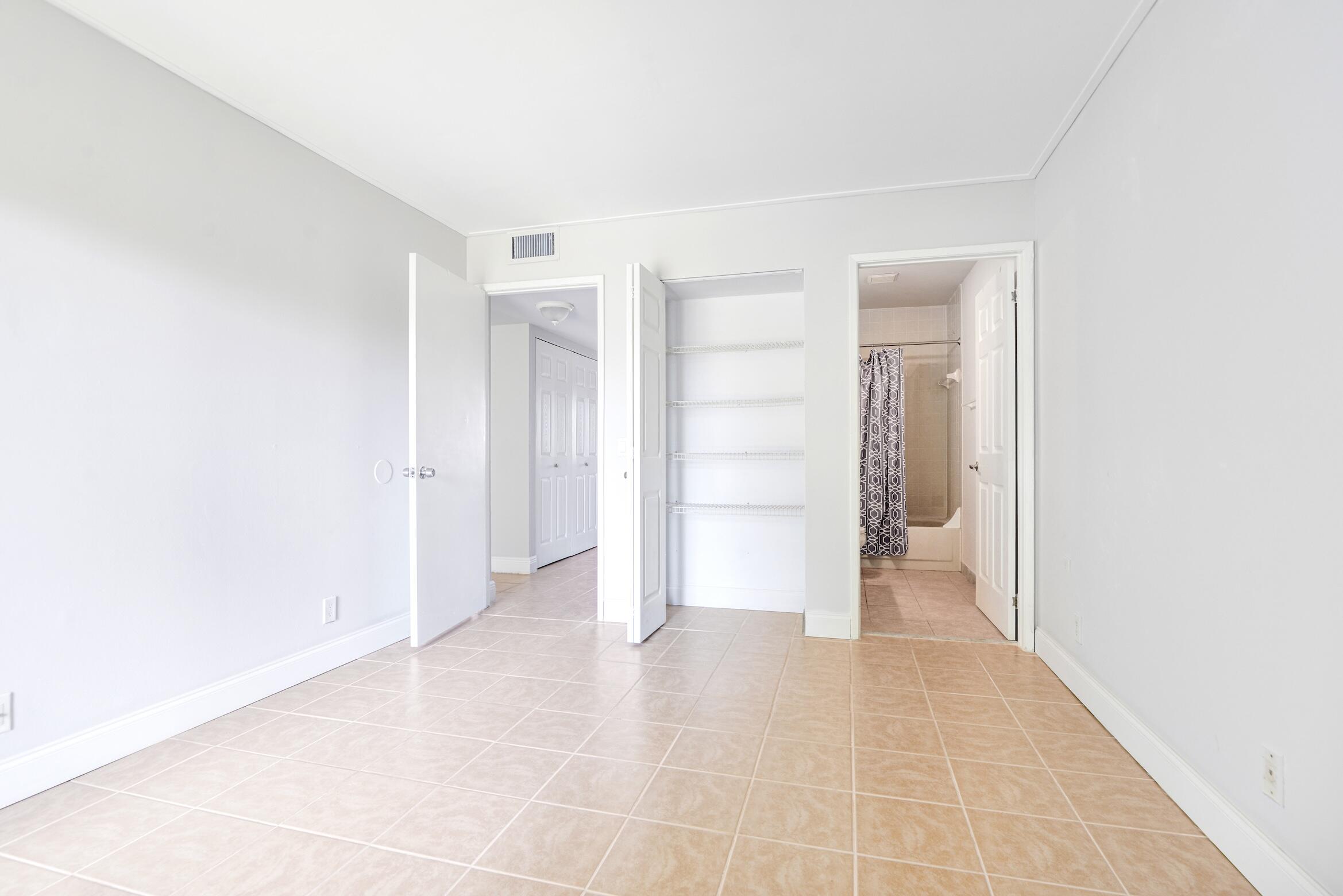 MEADOWS ON THE GREEN CONDO - Residential Lease