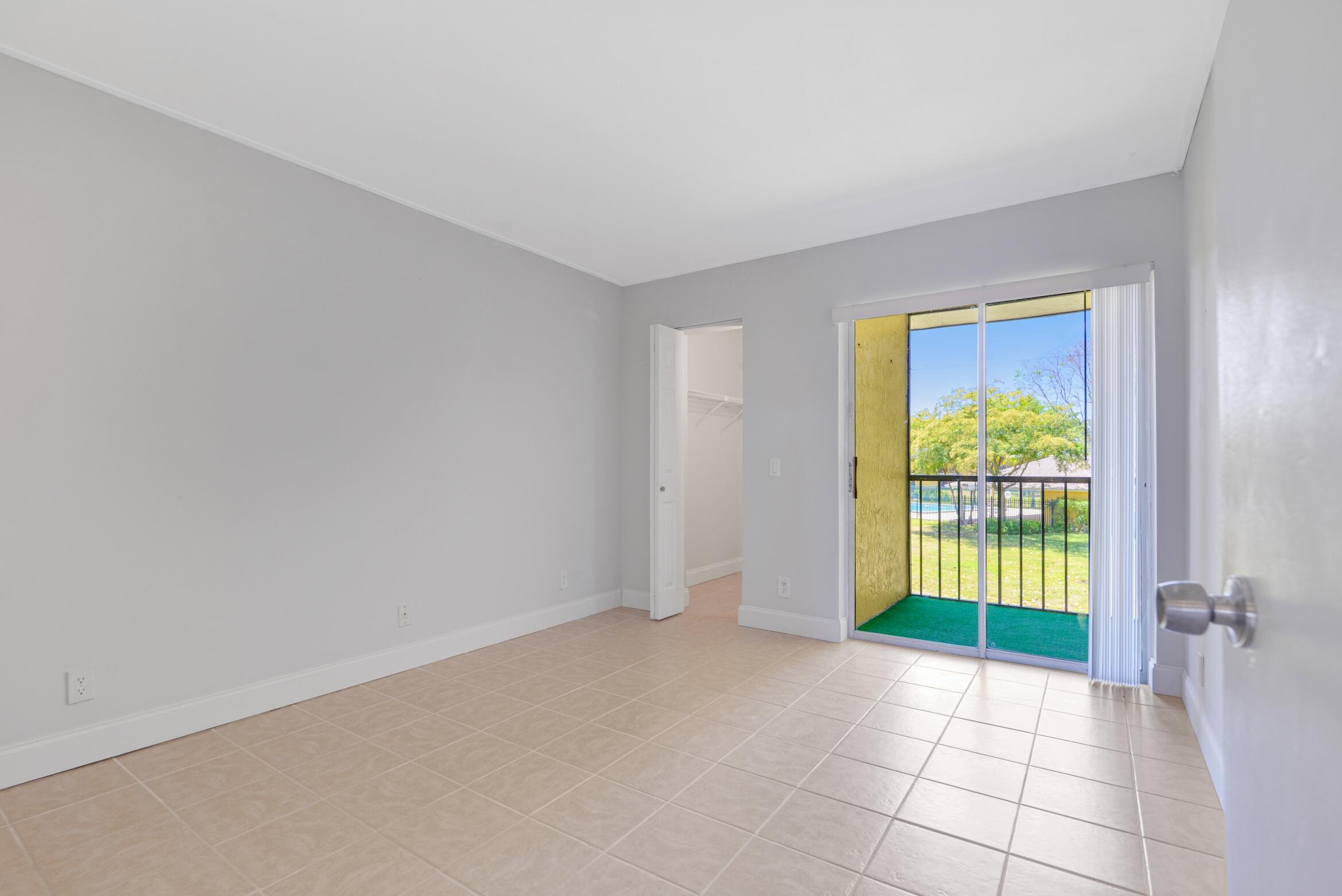 MEADOWS ON THE GREEN CONDO - Residential Lease