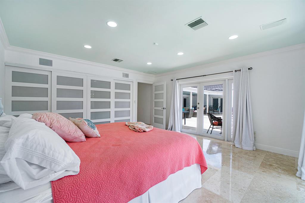 SPANISH RIVER LAND The Es - Residential