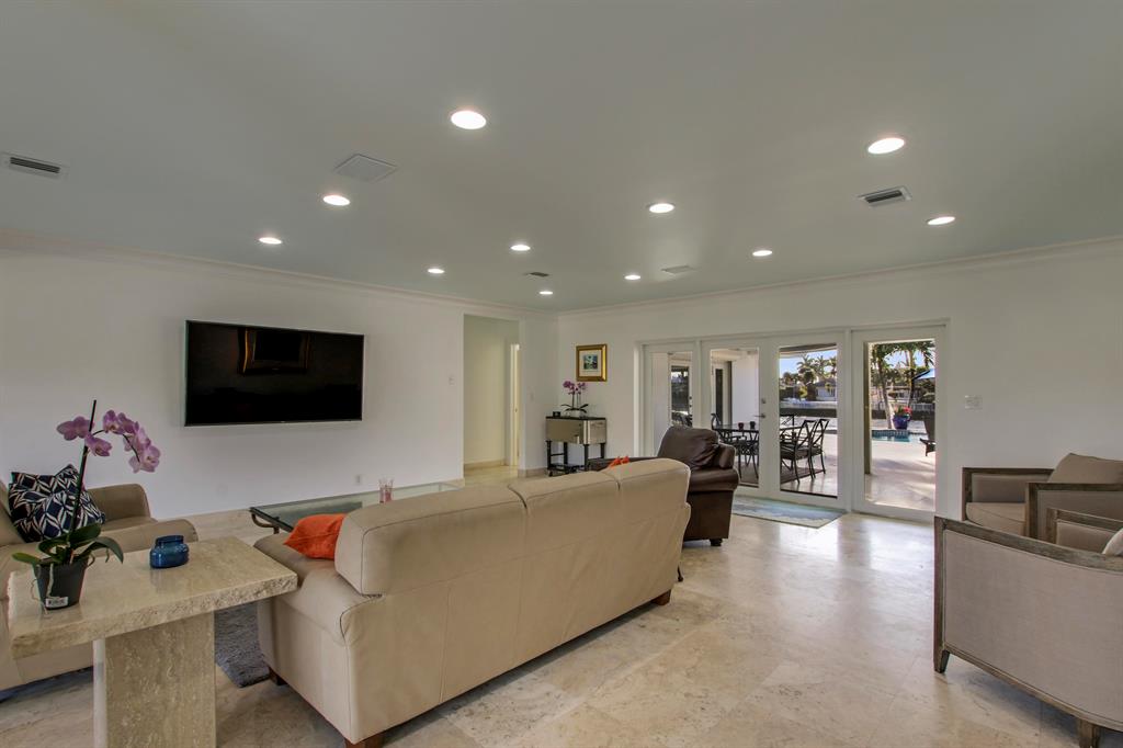 SPANISH RIVER LAND The Es - Residential