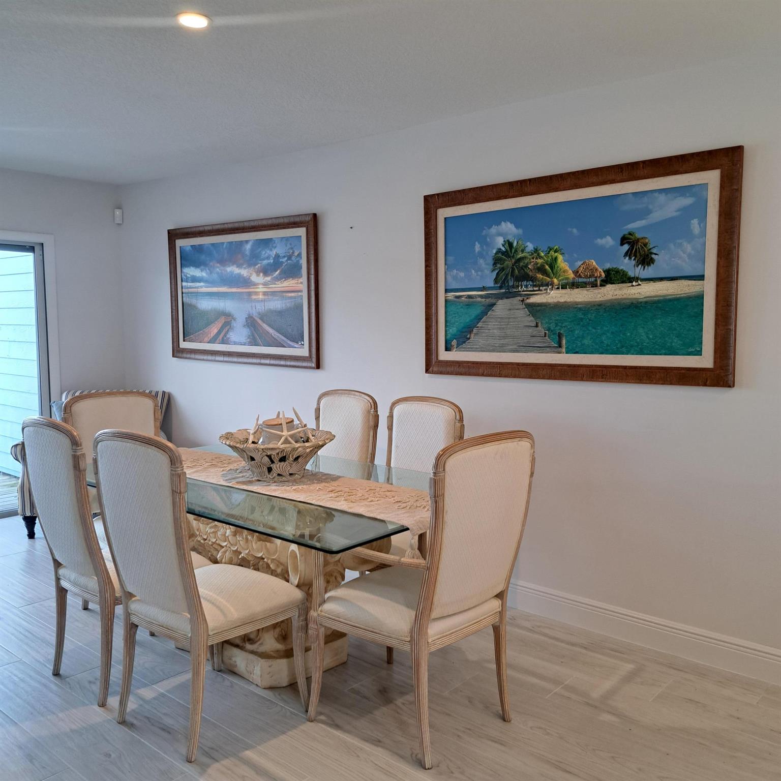 VILLAS OF OCEAN DUNES 4 - Residential Lease