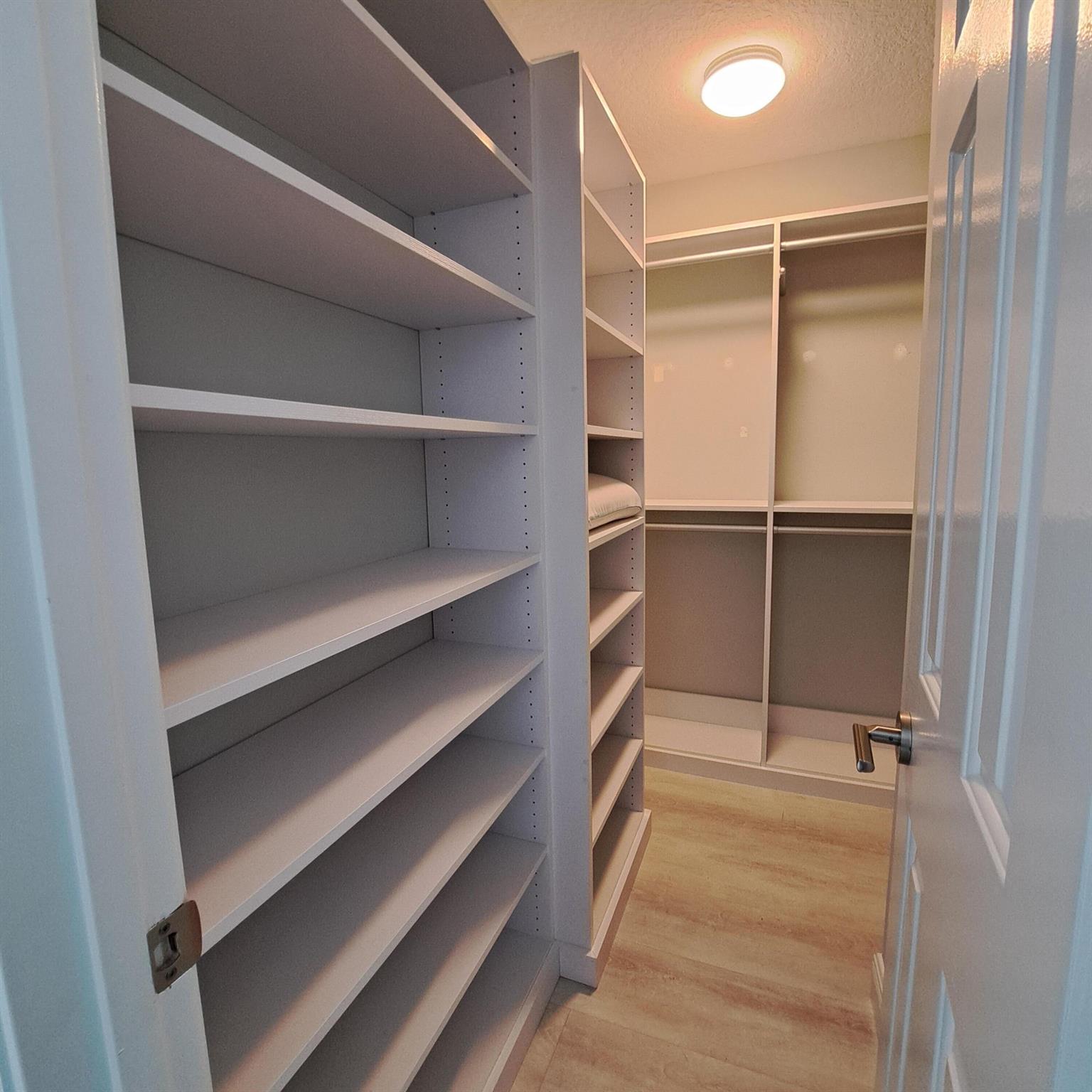 VILLAS OF OCEAN DUNES 4 - Residential Lease