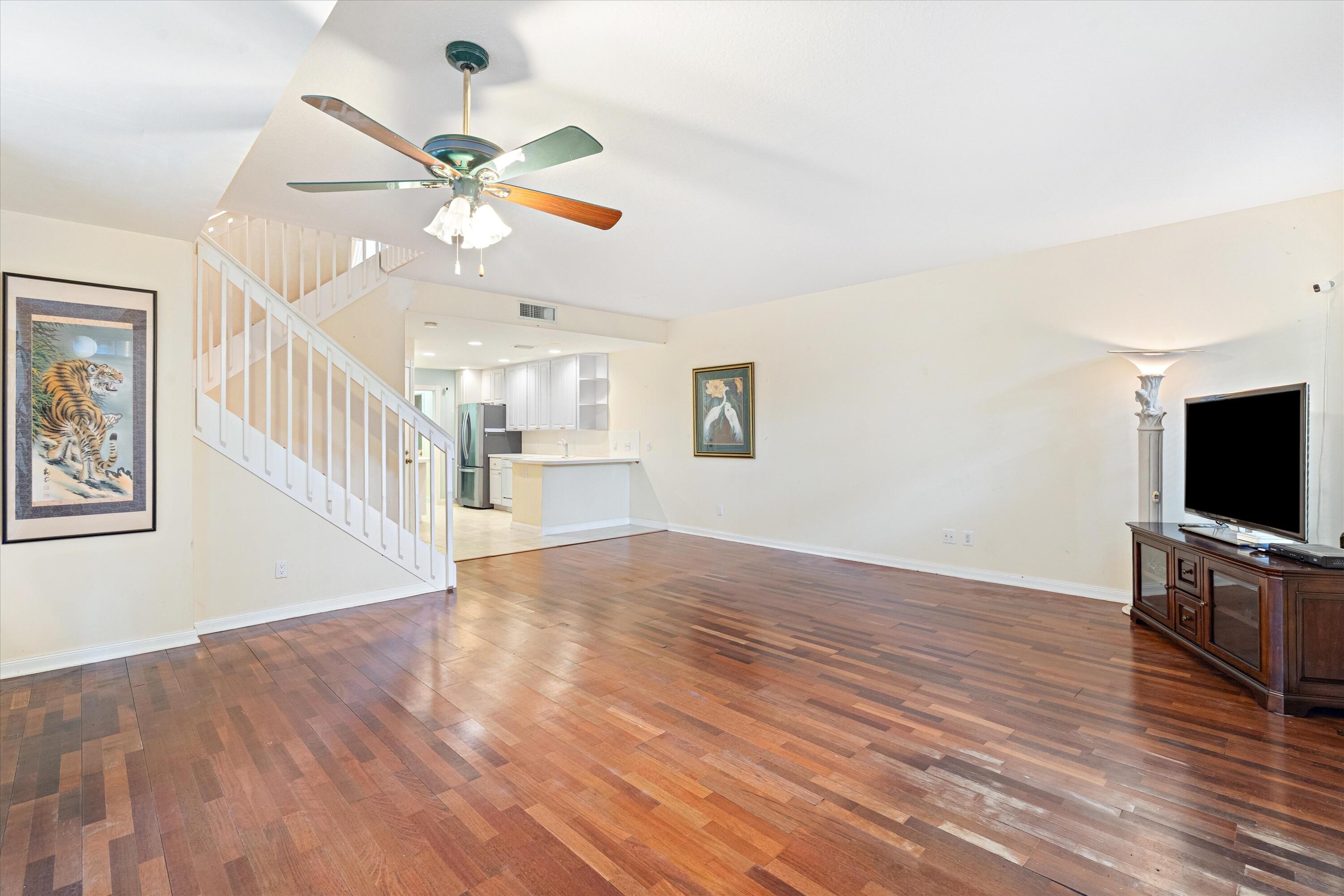 336 Legare Court