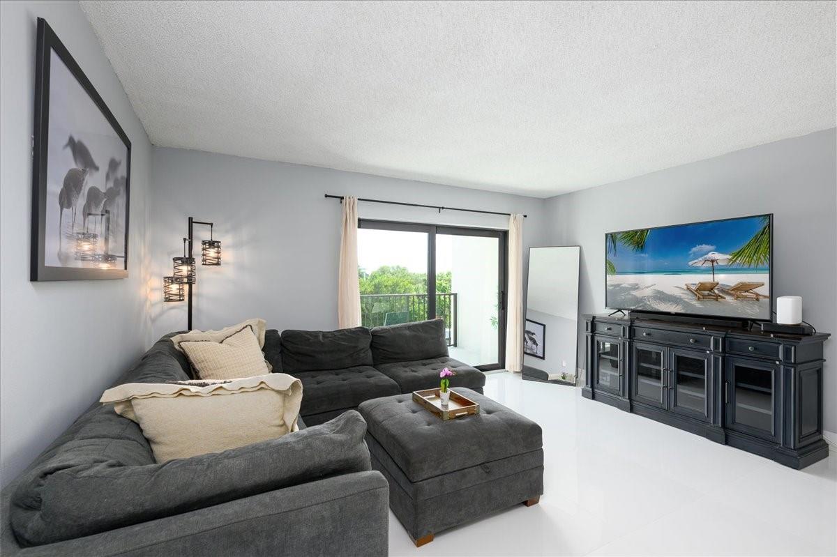 River Reach Condos - Residential