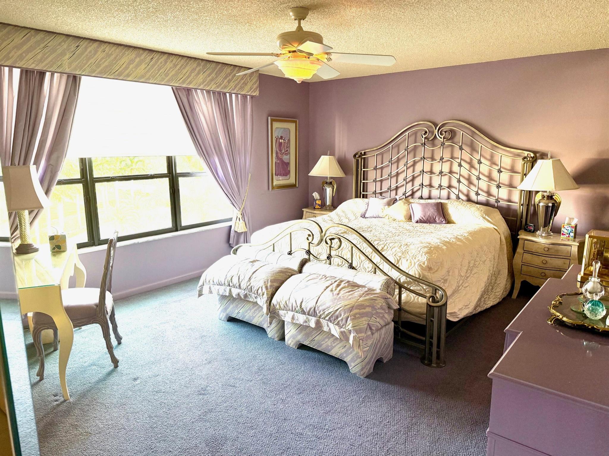 REGENCY AT BOCA POINTE CO - Residential